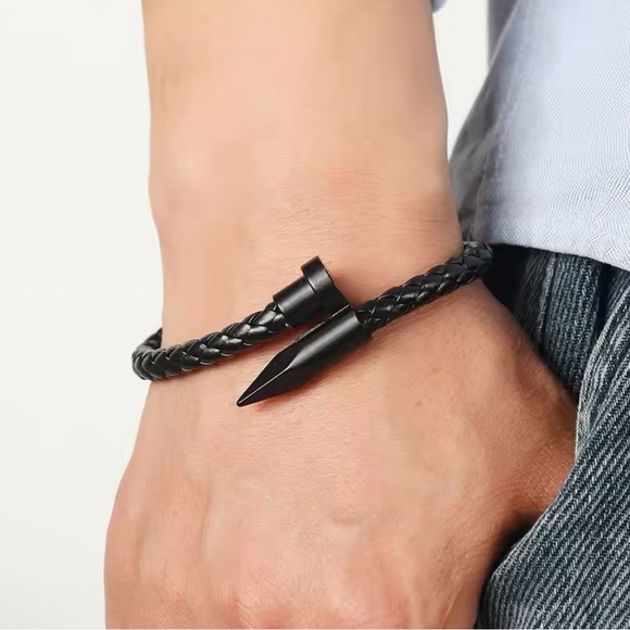 Men’s Nail Black Bracelet Magnet Buckle - Picture 1 of 3
